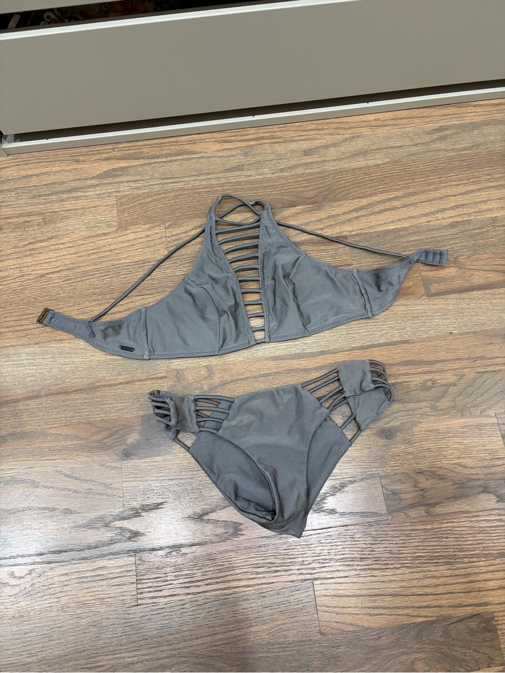 Rip Curl Gray Strappy Bikini Set - Picture 2 of 2